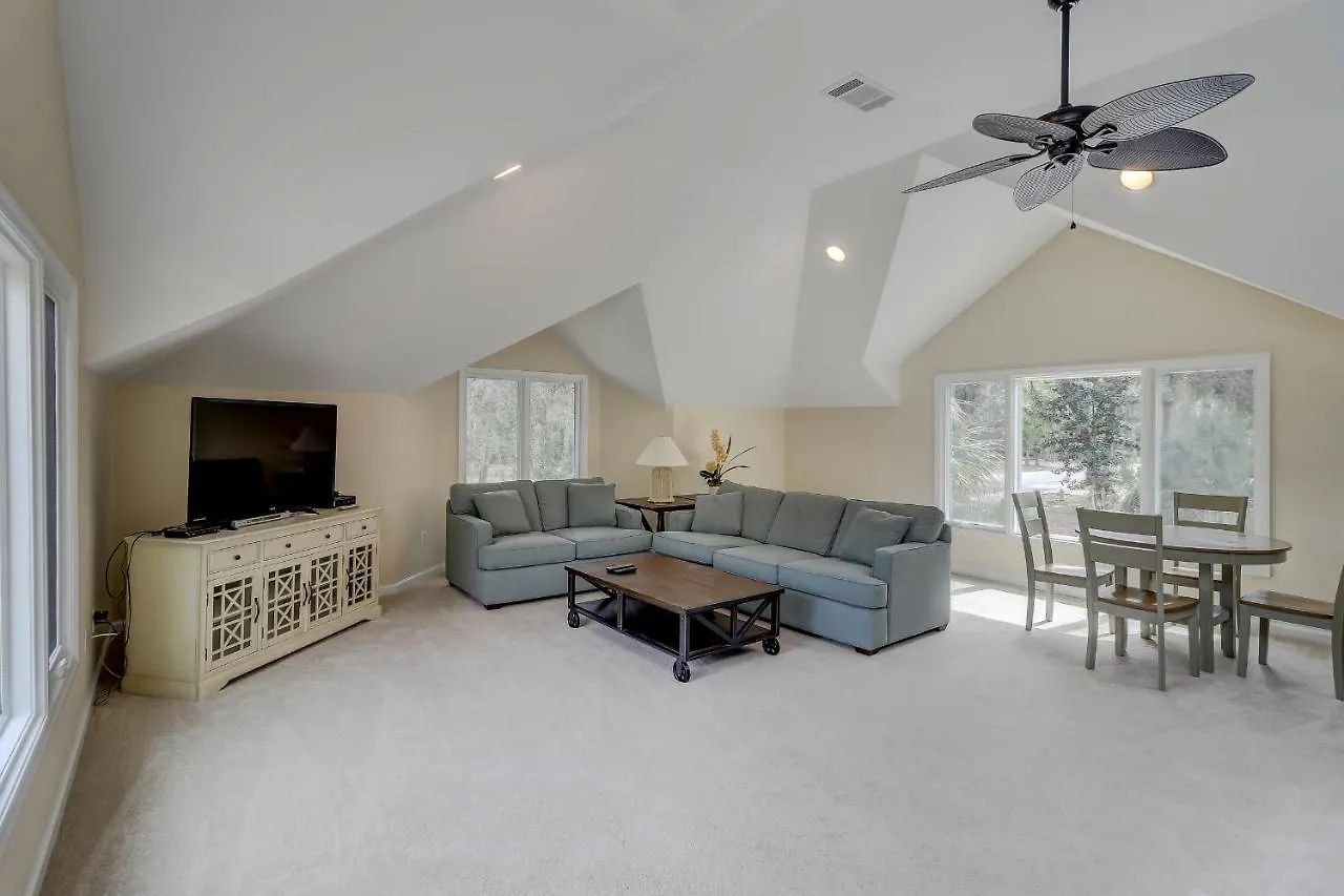Updated Beach Home Private Pool Sleeps 12 4 Bedroom 4 Ba Bikes & Beach Gear Included Hilton Head Island